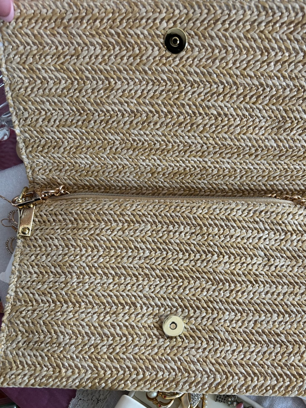 Dior Beige Straw Clutch with Pearl Handle and Gold Ring w gold chain crossbody - Picture 5 of 6